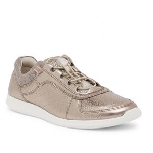 Ecco Sense Leather Toggle Sneakers